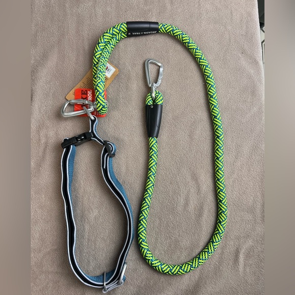 Arcadia Other - Arcadia Trail Hands Free Rope Dog Leash 4ft Adjustable Waistband Blue Green